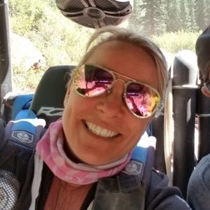 Meet your Posher, Cindy